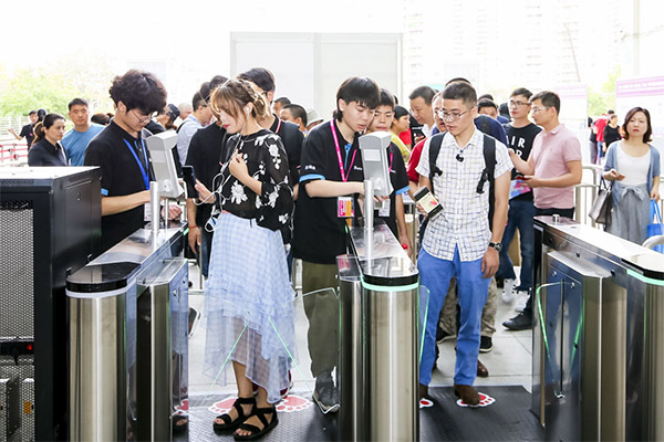 5da7d6e52d89b.jpg 5da7d6e52d89b.jpg