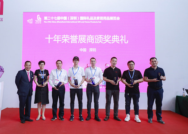 5dd39c0947717.jpg 5dd39c0947717.jpg