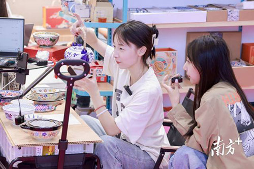 654488bd2029e.jpg 654488bd2029e.jpg